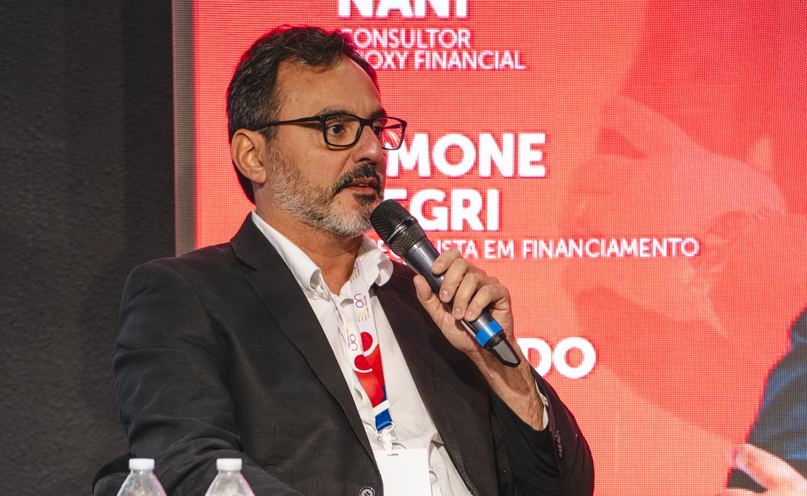Estratégias Globais para Proteger e Dolarizar Ativos com Inteligência Financeira