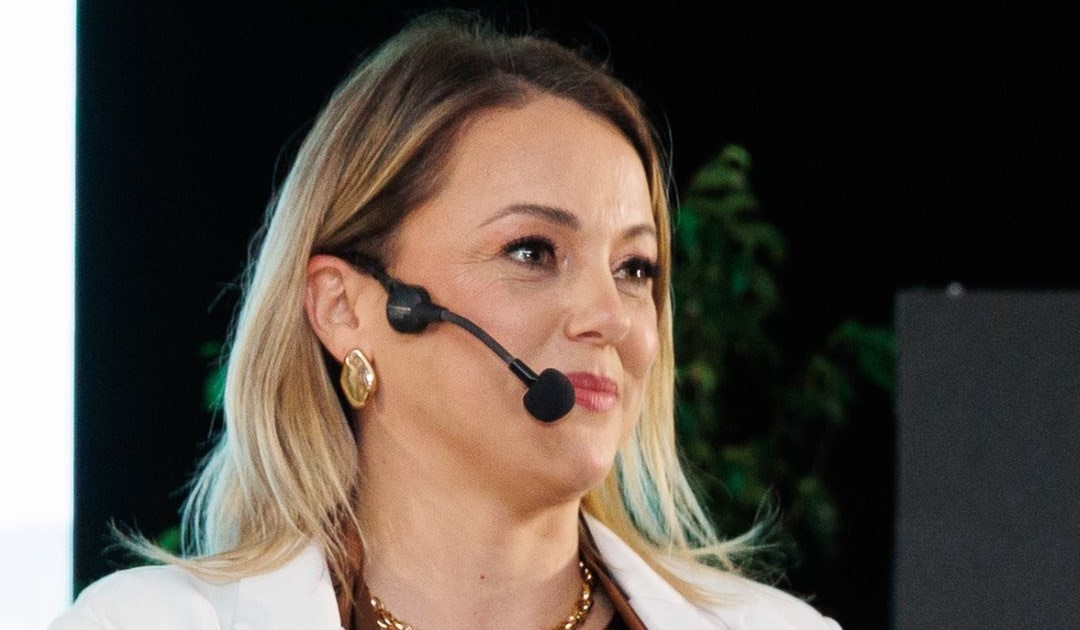 Como não cair na lábia de influenciadores e investidores persuasivos na internet