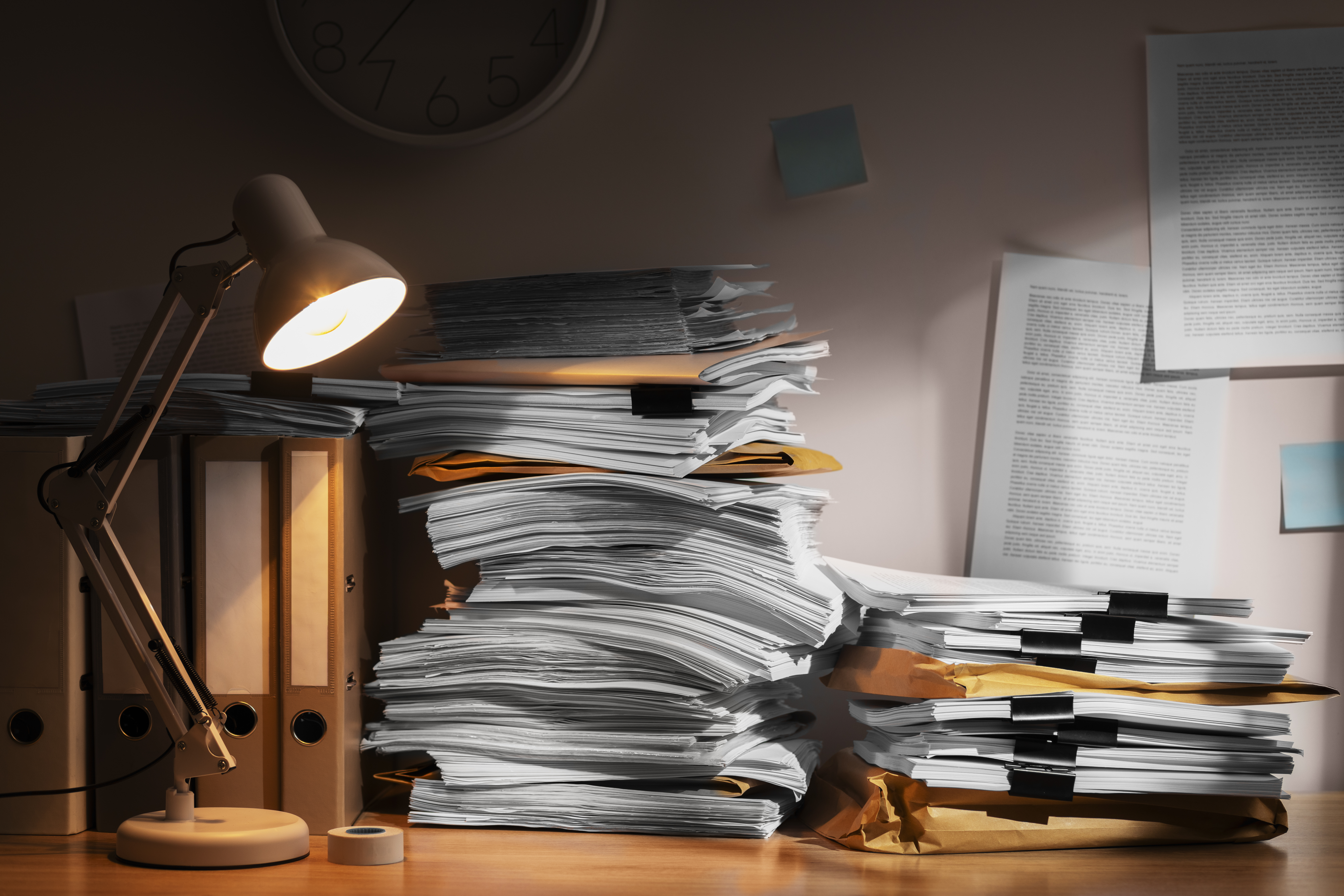 Por que os EUA ainda vivem na "Era do Papel" e o Brasil no Futuro