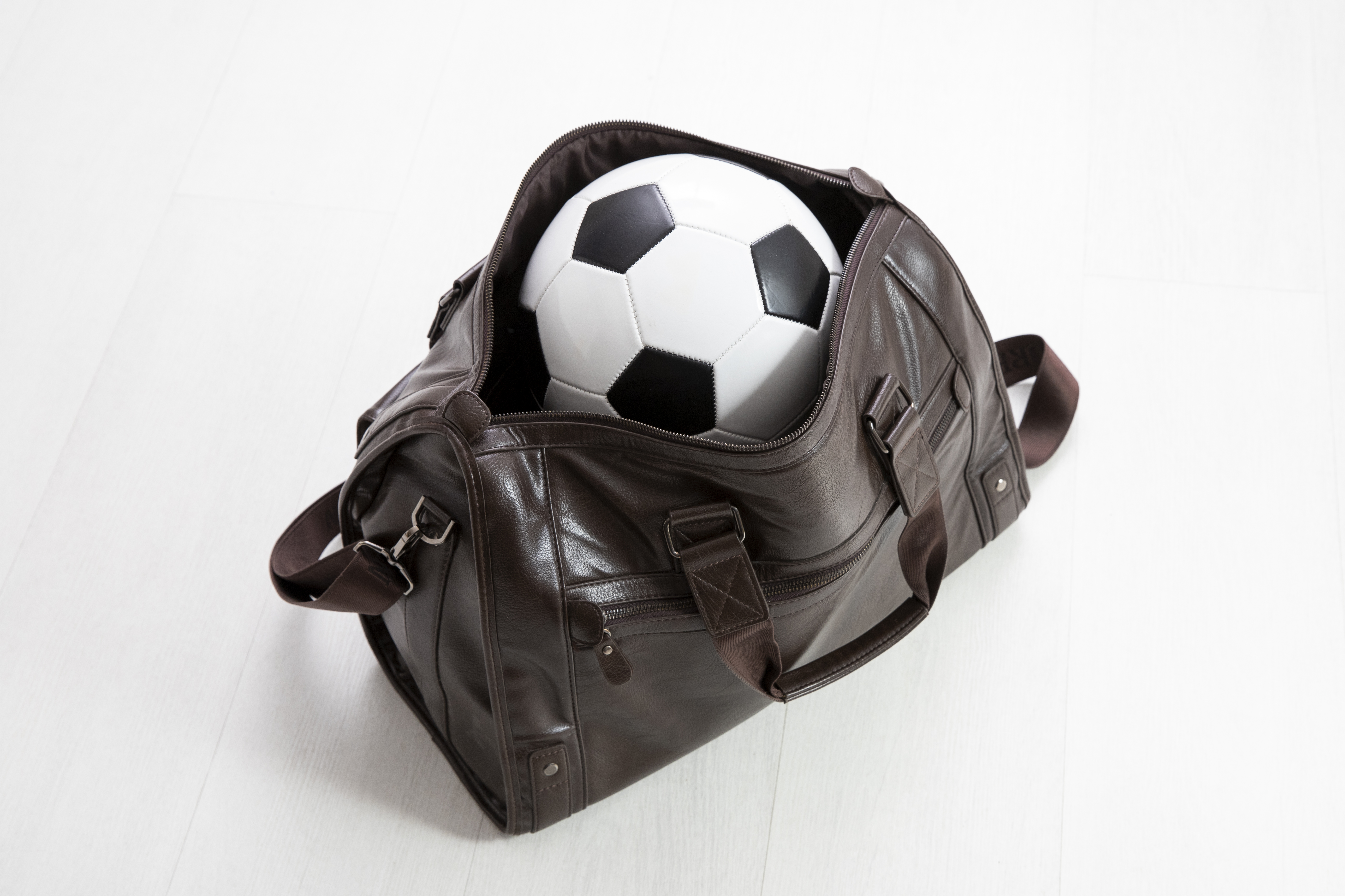 O preço do abandono escolar na busca pelo sonho de jogar futebol profissionalmente