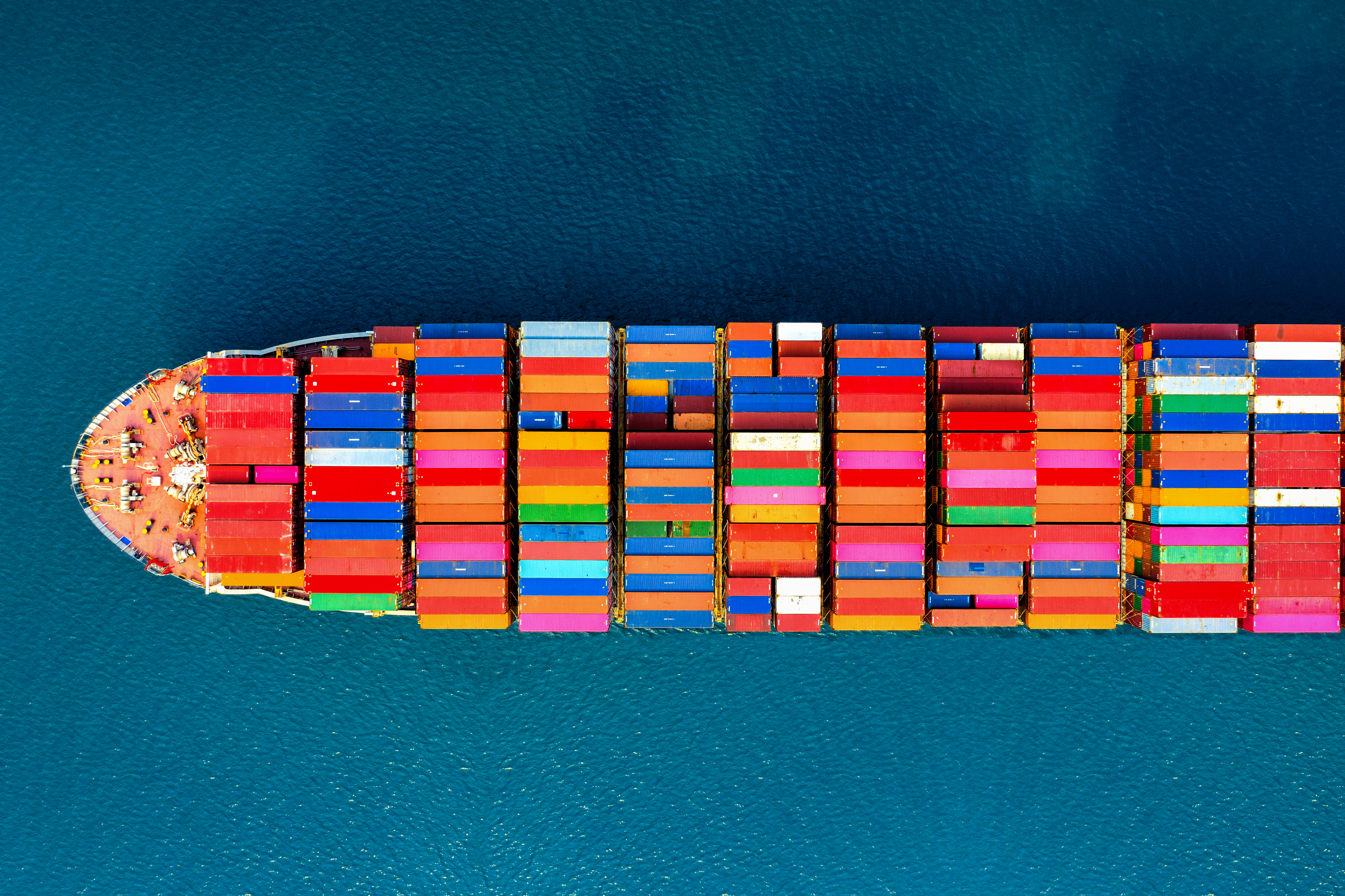 Por que exportar direto para os Estados Unidos pode destruir a sua margem de lucro 