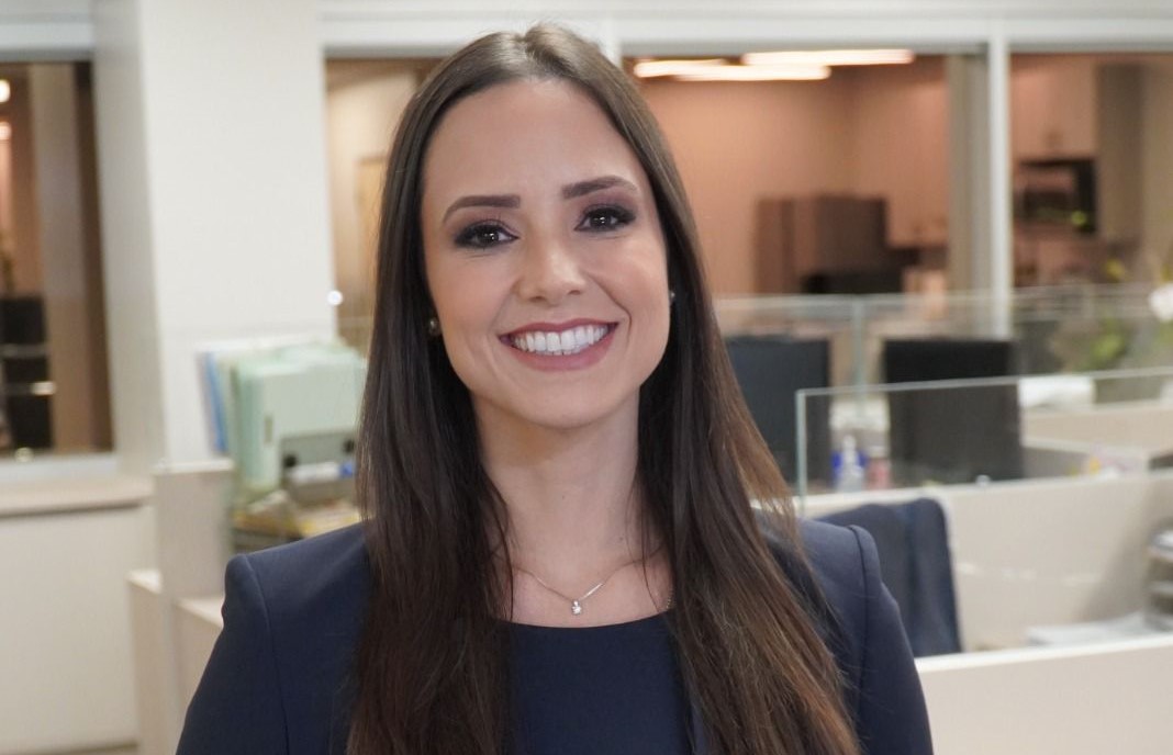 Blinde sua empresa na Flórida com as regras jurídicas que todo empresário precisa seguir